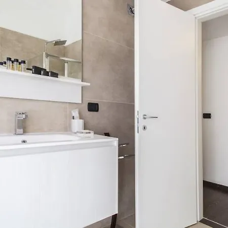 Hemeras Boutique House San Babila 2 Отель